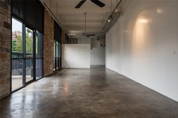 915 N San Jacinto Street #1AB, Houston, TX 77002