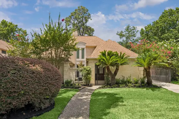 3902 Holder Forest Drive, Houston, TX 77088