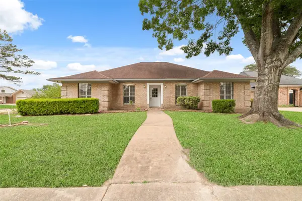 9222 Chesney Downs Drive, Houston, TX 77083
