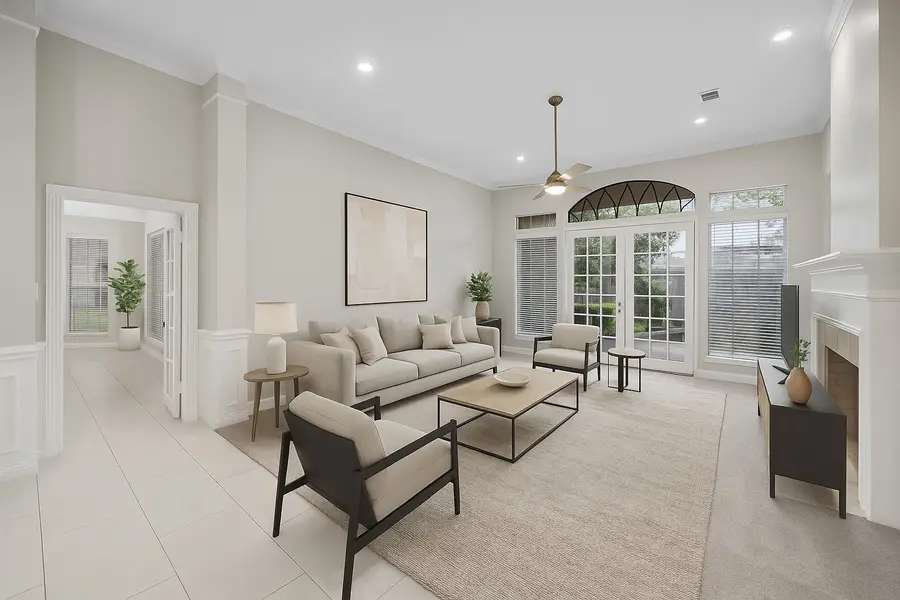 4747 Lake Village Drive, Fulshear, TX 77441 - Image #2