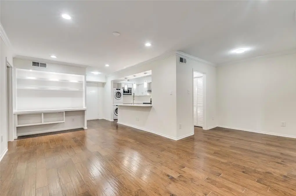357 N Post Oak Lane #304, Houston, TX 77024 - #1