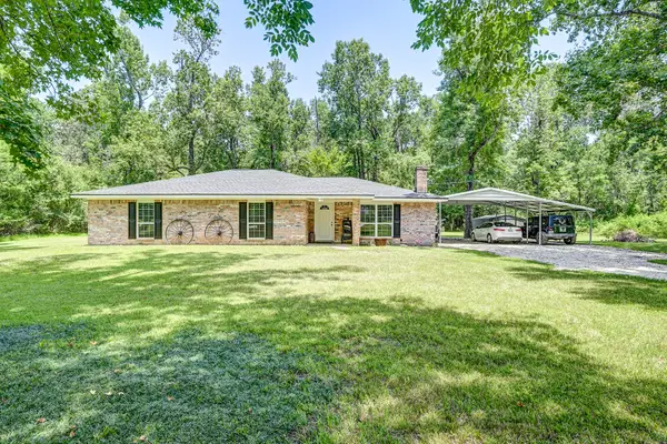 140 County Road 2005, Liberty, TX 77575