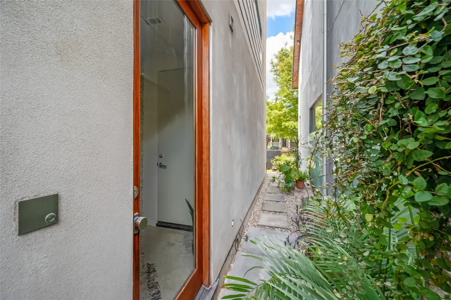 730 Tulane Street #A, Houston, TX 77007 - #2
