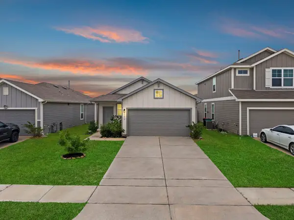 17866 Plow Horse Lane, Hockley, TX 77447
