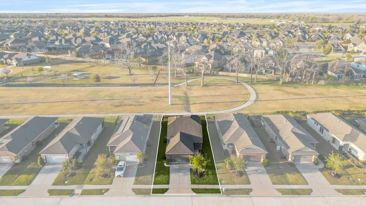 3242 Golden Eagle Way, Richmond, TX 77469 - #1