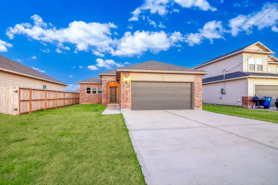 77 County Road 5102c, Cleveland, TX 77327 - Image #2