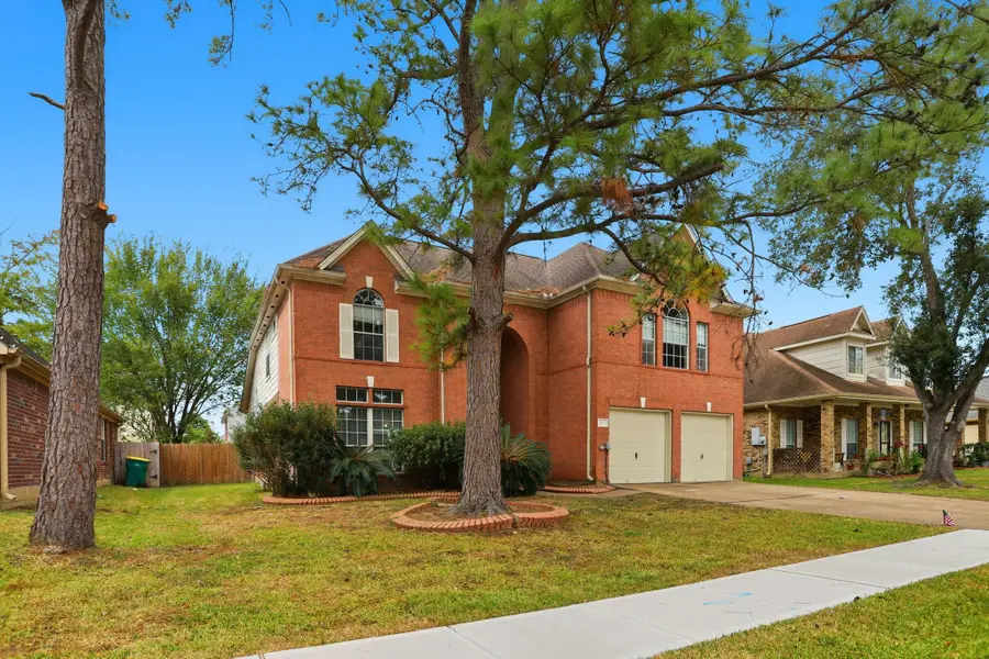 2412 Piney Woods Drive, Pearland, TX 77581 - Image #3