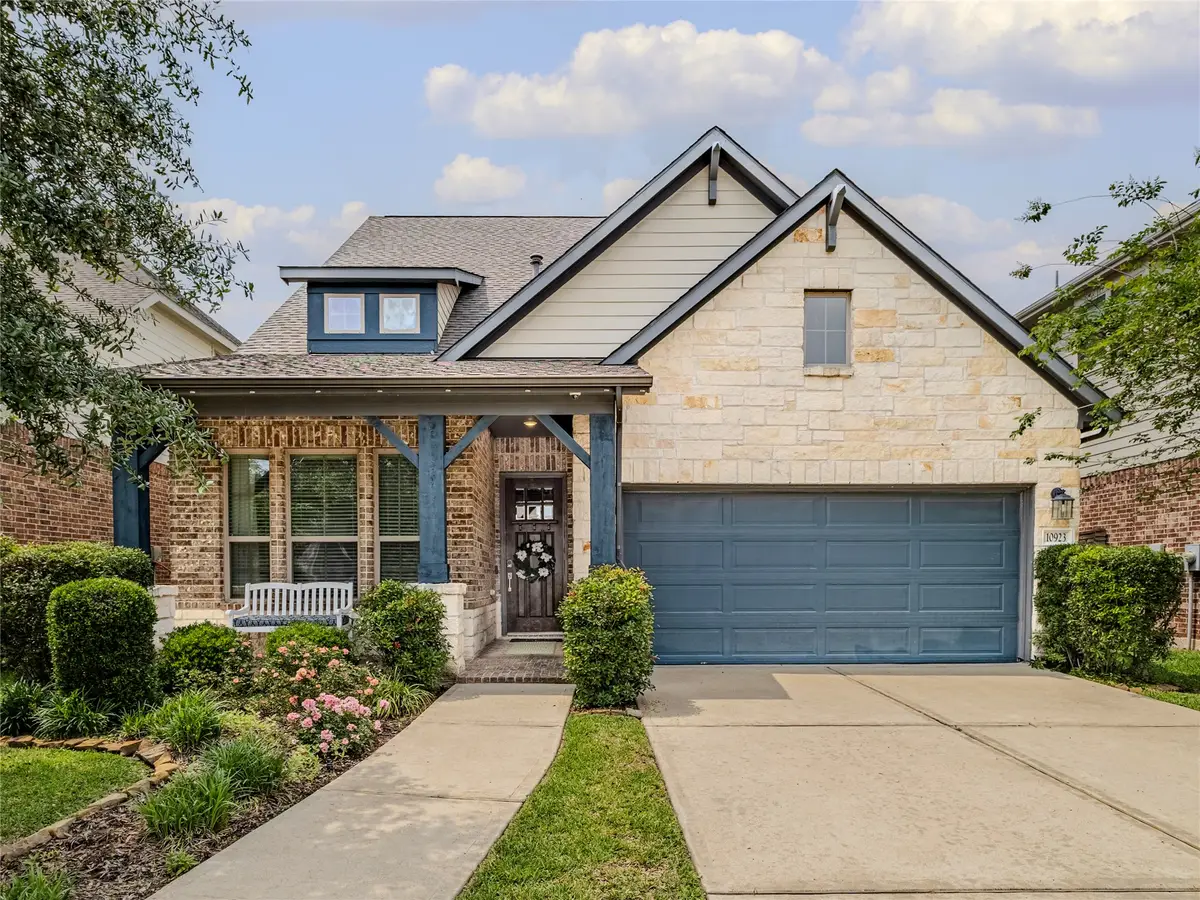 10923 Texas Rose Drive, Missouri City, TX 77459 - #1