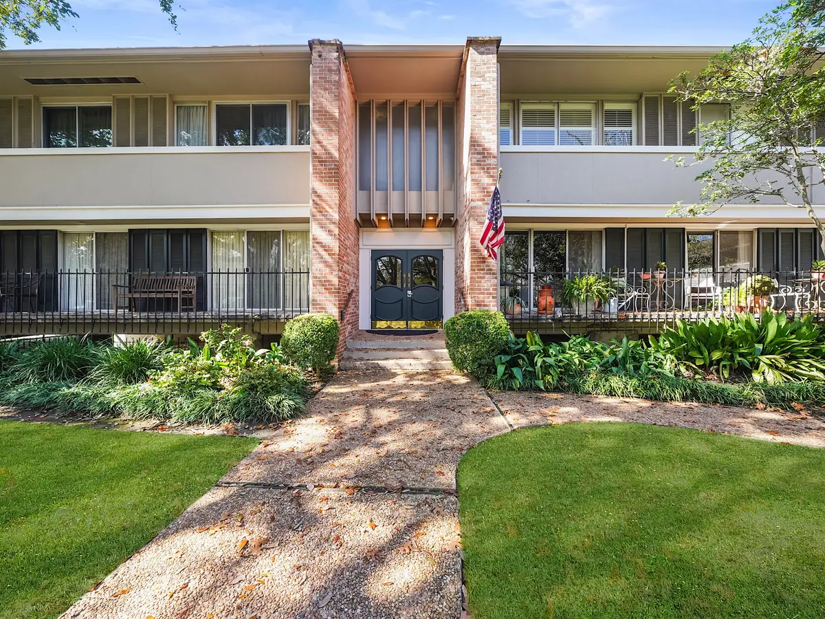 656 S Ripple Creek Drive #656, Houston, TX 77057 - #1