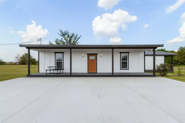 21113 Harrison Drive, Bedias, TX 77831