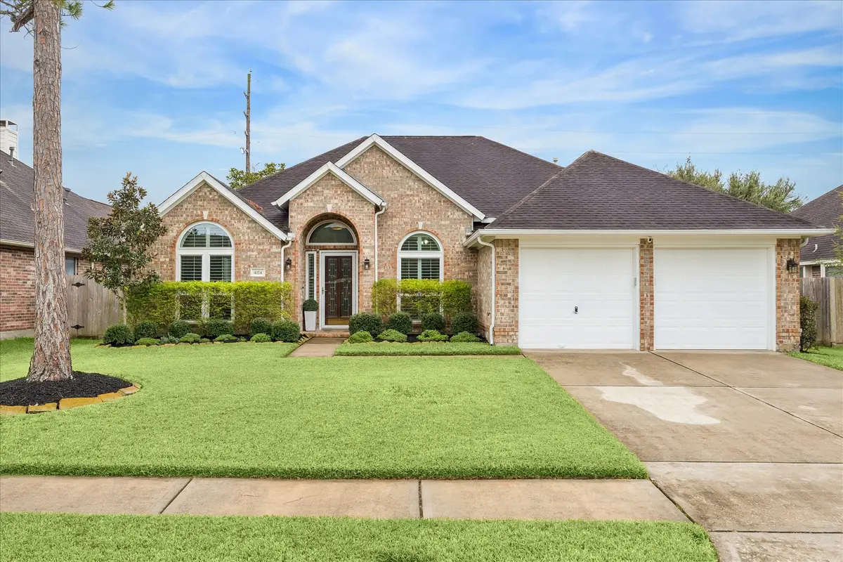 4114 Stonehurst Drive, Pearland, TX 77584 - #1