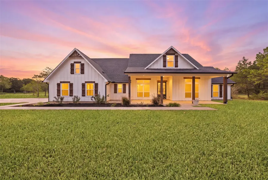 1011 Bonfire West Road, Cat Spring, TX 78933 - #2