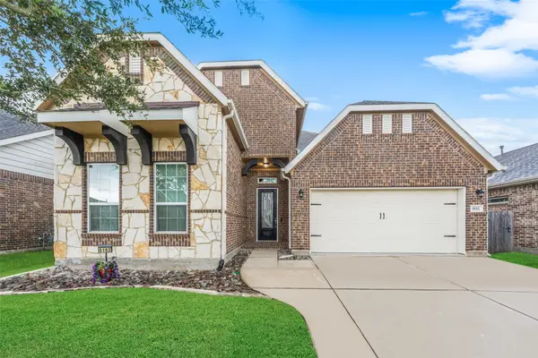 5182 Echo Falls Drive, Alvin, TX 77511