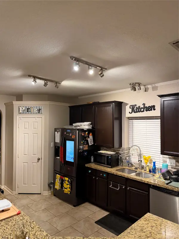 16542 Oat Mill Drive, Houston, TX 77095