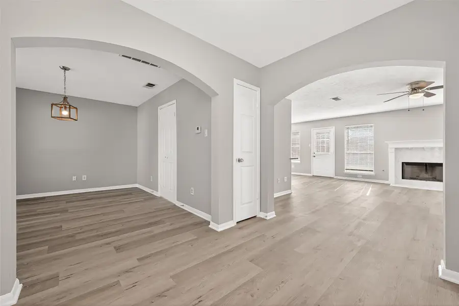 17819 Inland Oaks Drive, Richmond, TX 77407 - Image #3