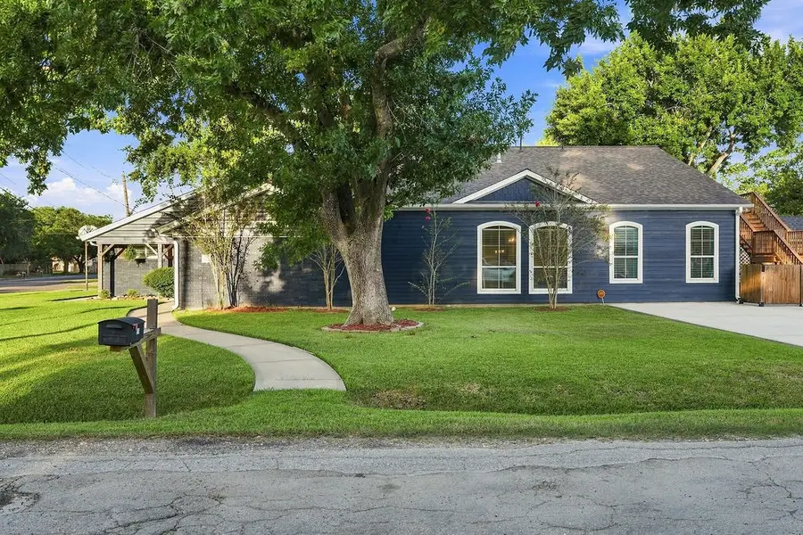 5701 Melody Lane, Dickinson, TX 77539 - #3
