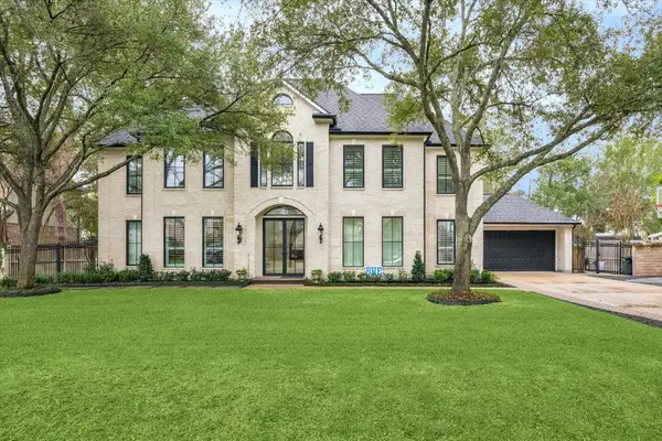 11721 Spriggs Way, Hedwig Village, TX 77024