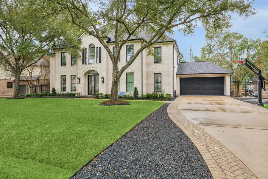 11721 Spriggs Way, Hedwig Village, TX 77024 - Image #2