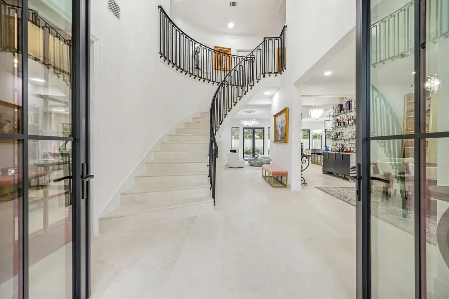 11721 Spriggs Way, Hedwig Village, TX 77024 - Image #3