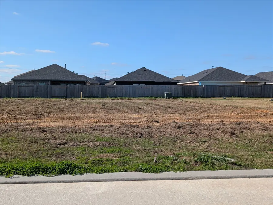 2901 Zircon Drive, Texas City, TX 77591 - Image #2