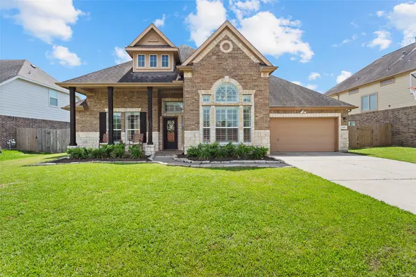 11810 Pearl Lane, Mont Belvieu, TX 77535