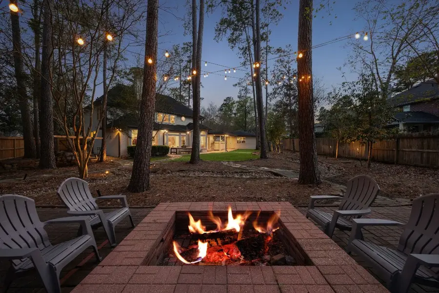 2 Thundercreek Place, The Woodlands, TX 77381 - #2