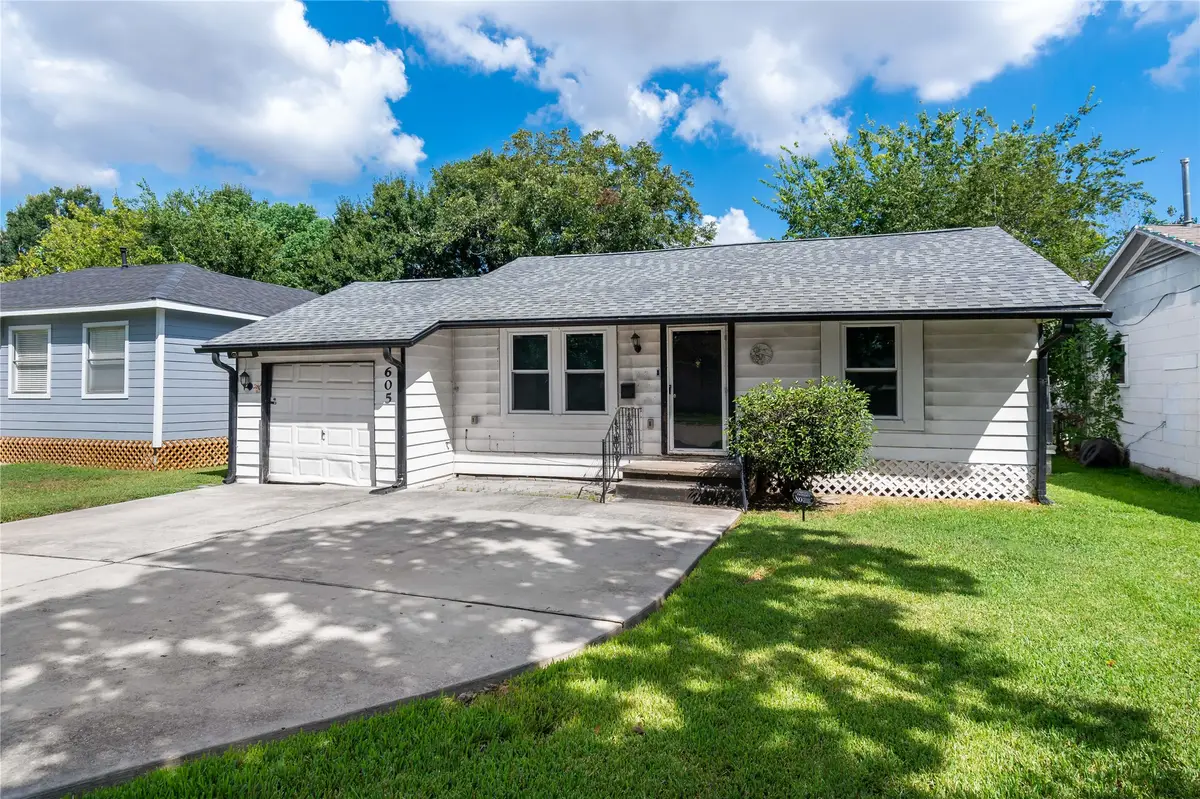 605 Maple Avenue, Pasadena, TX 77506 - #1