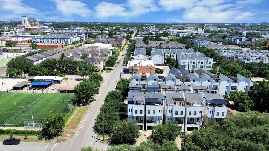 1303 Live Oak Street, Houston, TX 77003 - #3