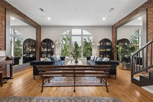 3300 Taft Street #B, Houston, TX 77006