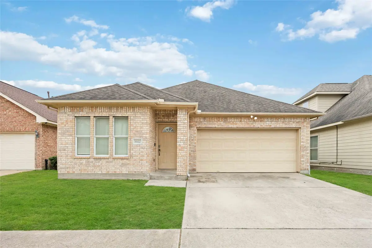 1922 Shady Oaks Court, Missouri City, TX 77489 - Image #1