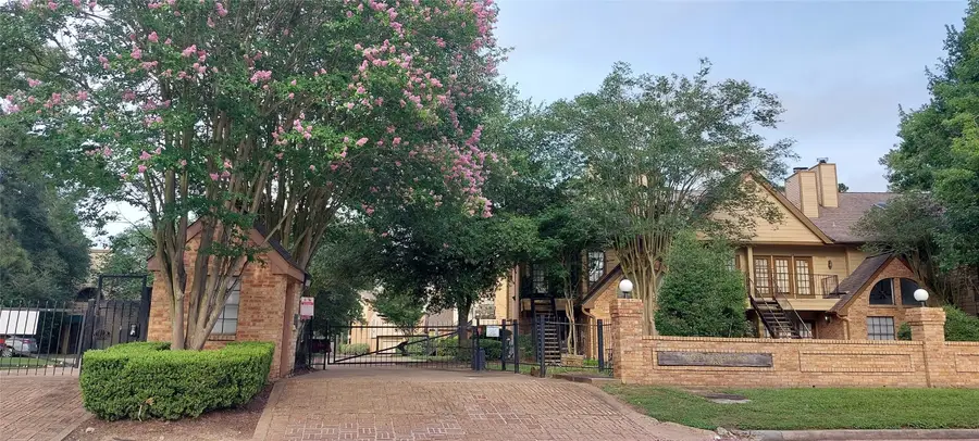 16800 Sugar Pine Drive #F45, Houston, TX 77090 - #2