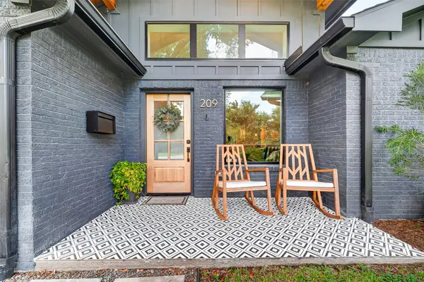 209 Woodard Street, Houston, TX 77009