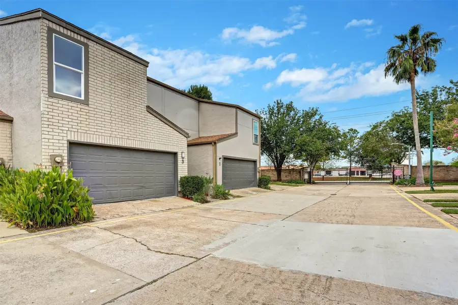 880 Tully Road #3, Houston, TX 77079 - #3