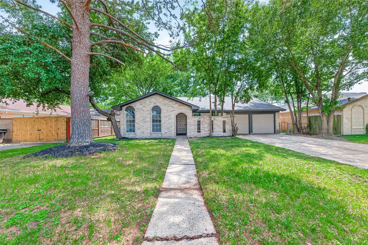 338 Coach Lamp Lane, Houston, TX 77060 - #1