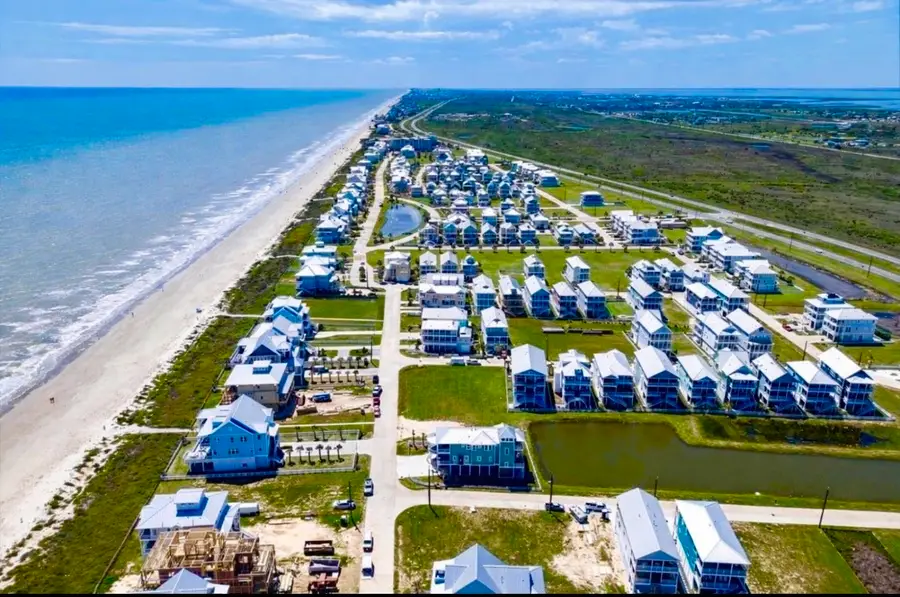 3025 Coastal Springs Loop, Palacios, TX 77465 - #2