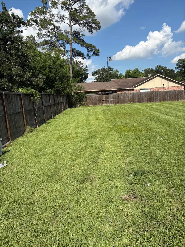 9118 Nyssa Street, Houston, TX 77078