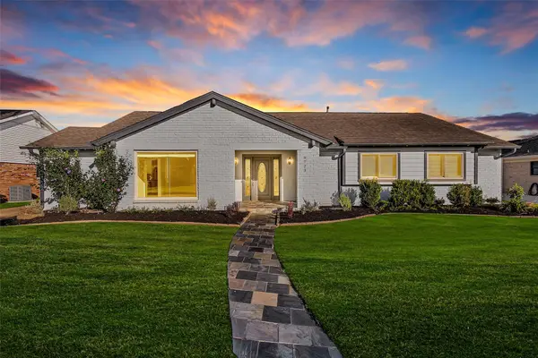 9723 Moorberry Lane, Houston, TX 77080