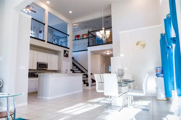 5915 Summer Holly Lane, Richmond, TX 77407
