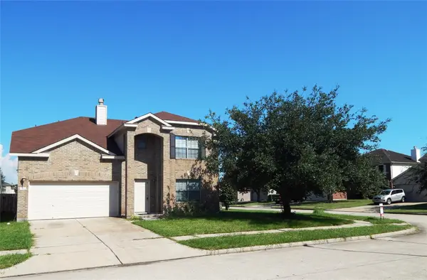 7902 Swan Lane, Baytown, TX 77523