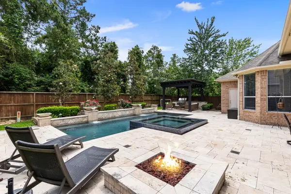 130 S Arrow Canyon Circle, The Woodlands, TX 77389