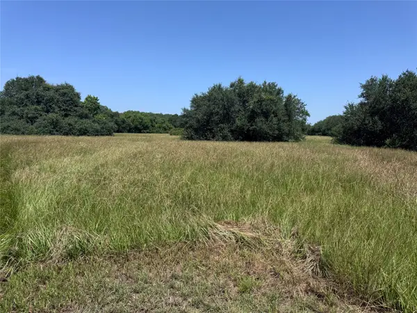 3 Center Tree Drive Drive, Palacios, TX 77465