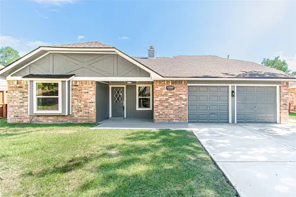 15707 Amapola Drive, Houston, TX 77083