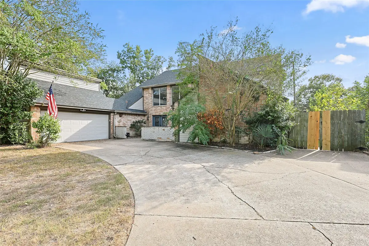 11727 Gardenglen Drive, Houston, TX 77070 - Image #1