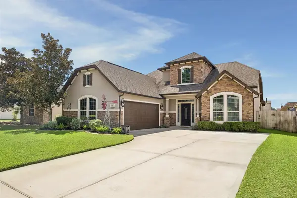 202 Wyndemere Drive, Montgomery, TX 77356