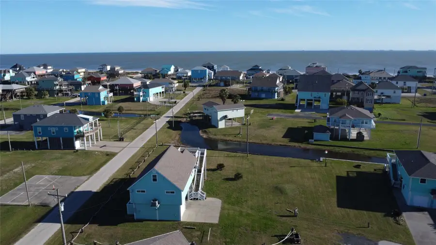 2429 Sand Castle Drive, Crystal Beach, TX 77650 - #3