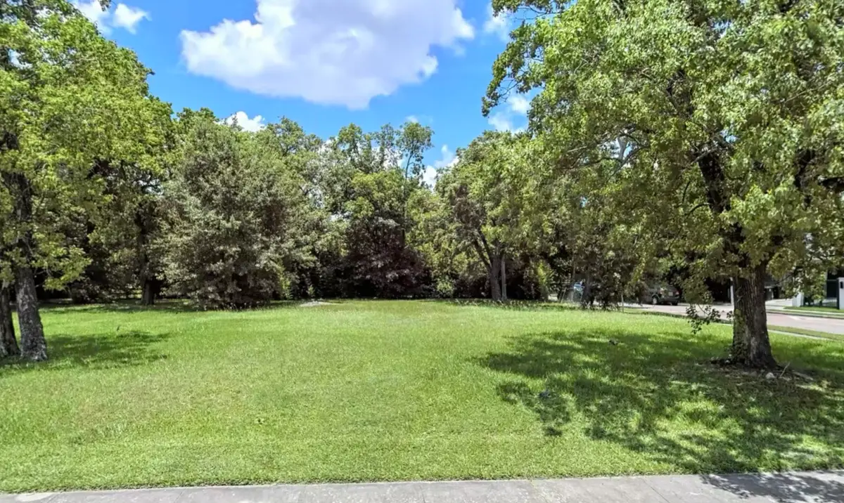 5502 Mcculloch Circle, Houston, TX 77056 - #1