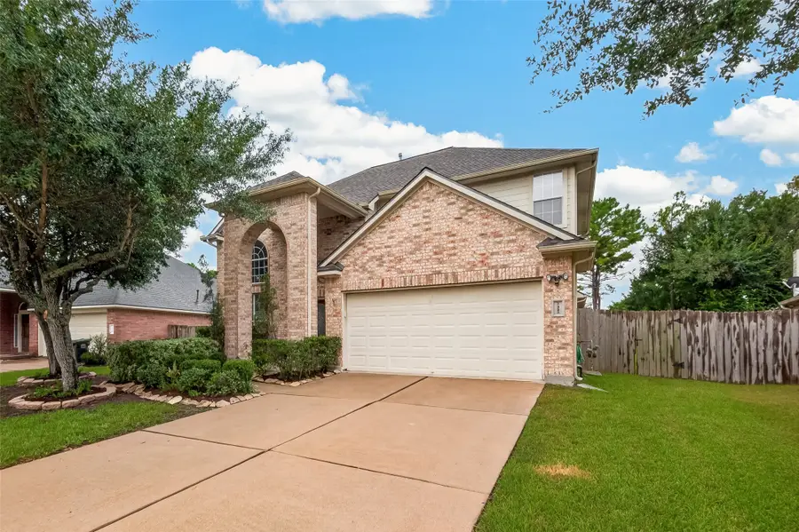 2322 Diamond Springs Drive, Pearland, TX 77584 - #3
