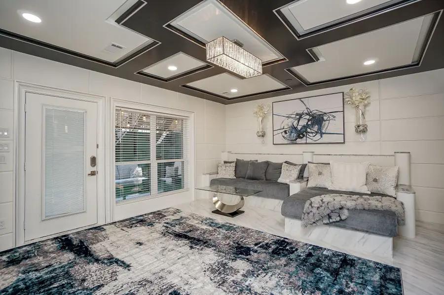 5711 Sugar Hill Drive Drive #29, Houston, TX 77057 - Image #2