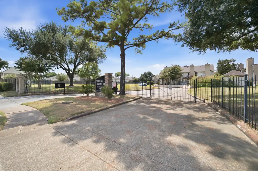 2011 Spenwick Drive #717, Houston, TX 77055 - #3