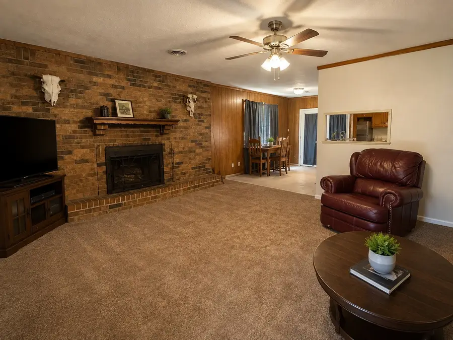 210 Holly Lake W, Livingston, TX 77351 - #2